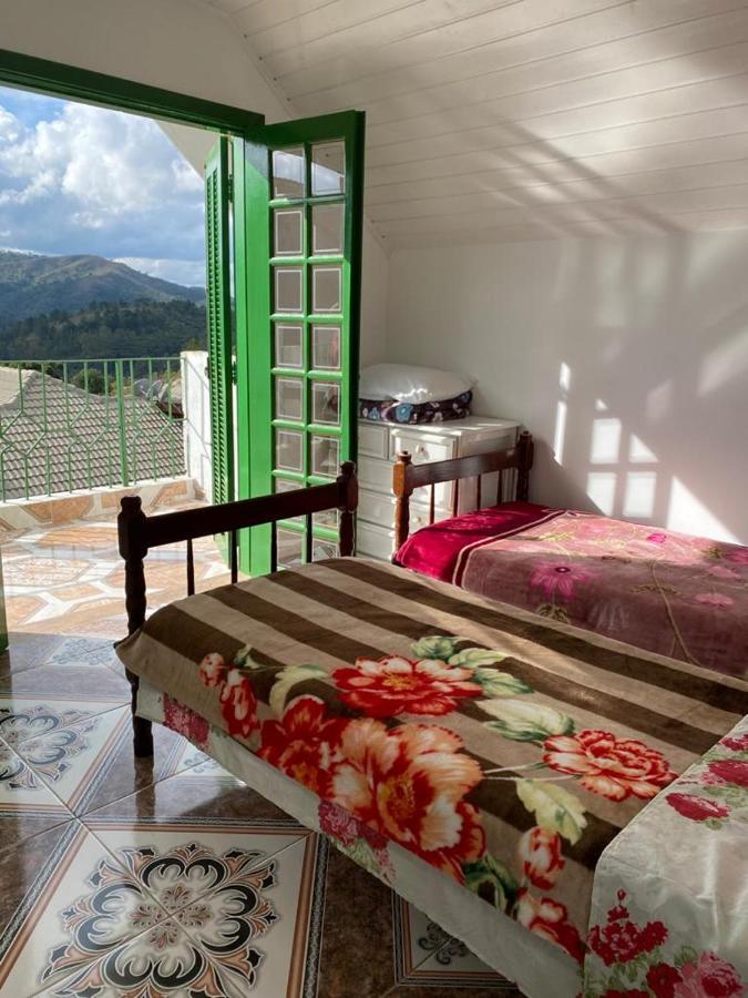 Chale Recanto Da Natureza Casa de férias Campos do Jordão